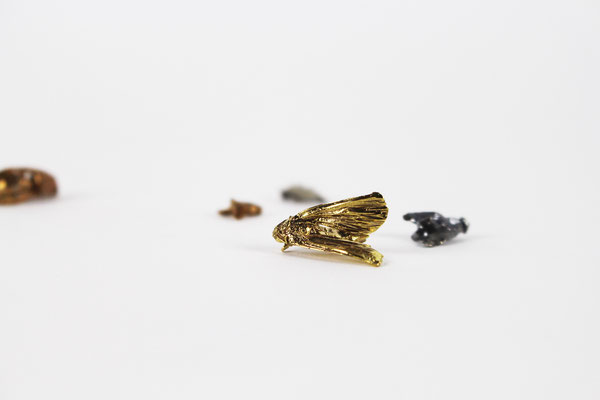 we can always talk about the weather, 2019. bronze, golden bronze with yellow gold, golden bronze with rose gold and silver 13 elements, life-size insects. variable dimensions