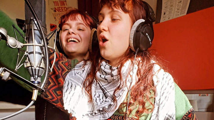 Fanette Lentretien et Célestine Lentretien 
