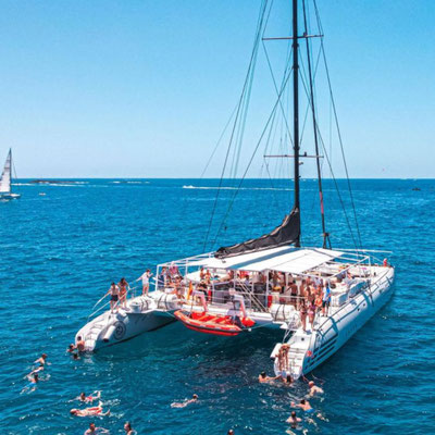 Paseo y fiesta en barco Tenerife