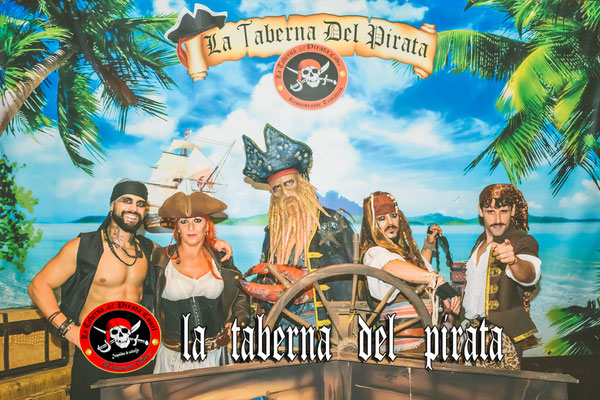 restaurante temático despedidas solteros en Conil de la Frontera