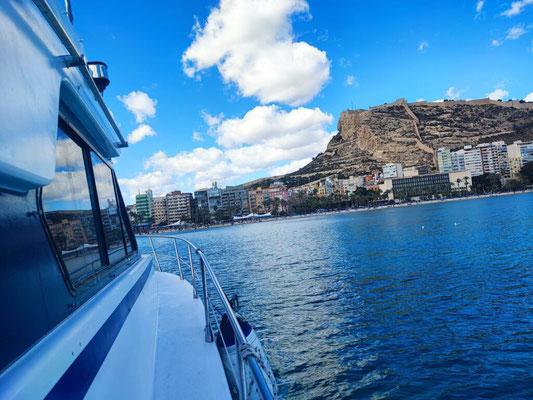 alquilar yate Alicante