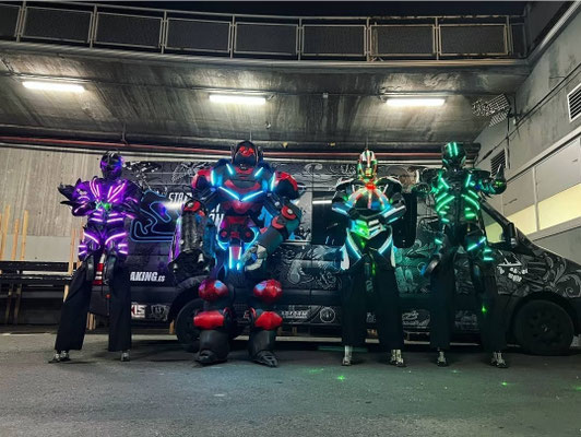 Pasacalles robot led Carmona