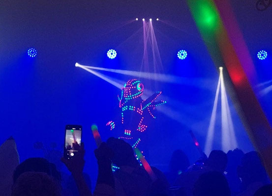 contratar robot led para barra libre en jaen