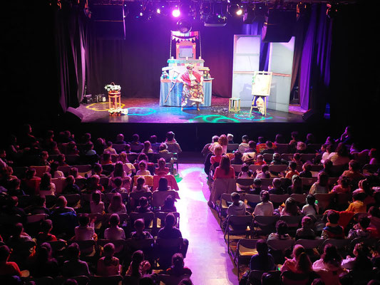 Teatro familiar para eventos públicos en Cadiz