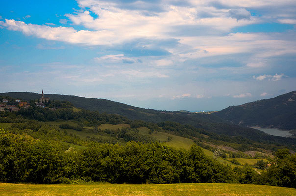 PANORAMA IN VAL D'ARDA