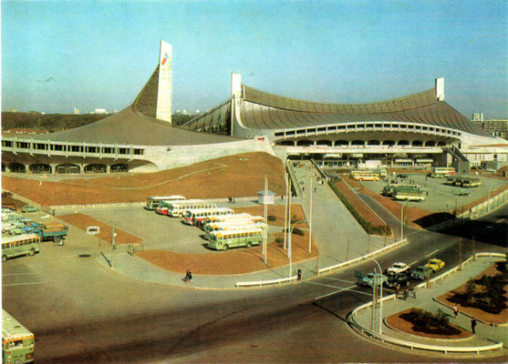 代々木屋内体育競技場