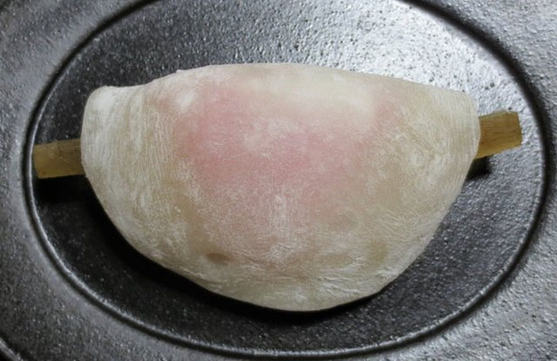 「菱葩餅（ひしはなびらもち）」求肥製：塩野