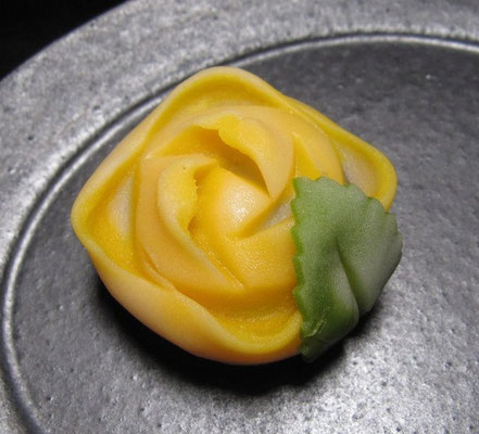 「ばら」煉切製：シベリア本舗