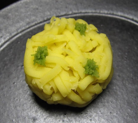 「菜の花（なのはな）」きんとん製：松むら