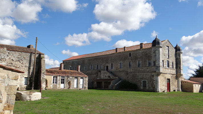 Abbaye royale Notre Dame du Lieu Dieu