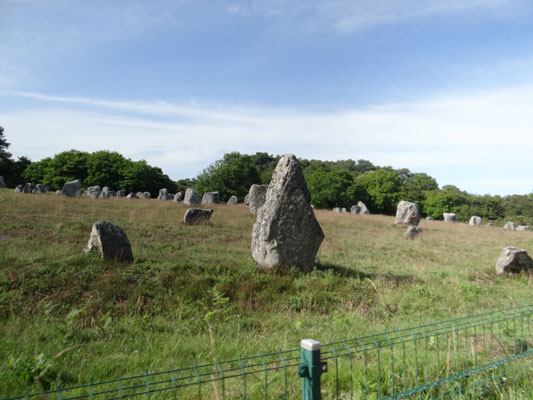 Carnac et ses alignements de mégalithes