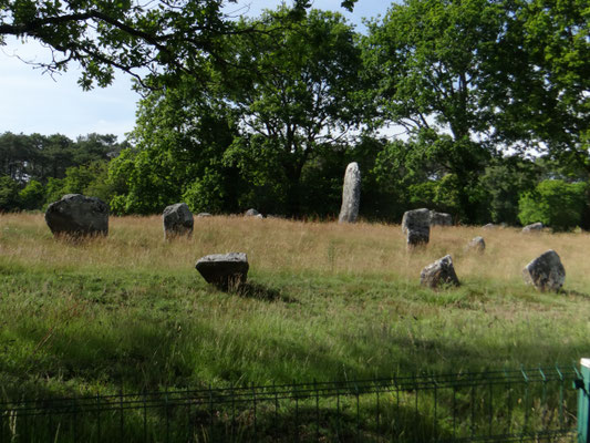 Carnac et ses alignements de mégalithes