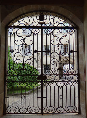 Vue sur la Cour des fondateurs: Hospices de Beaune