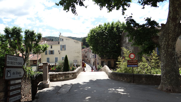 Pont-Vieux, sa confiserie de marrons en tous genres