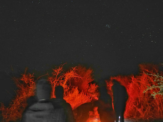 Auf dem Gelände. Teilweise beleuchtet, wurde aber dann ausgemacht beim Star Gazing.