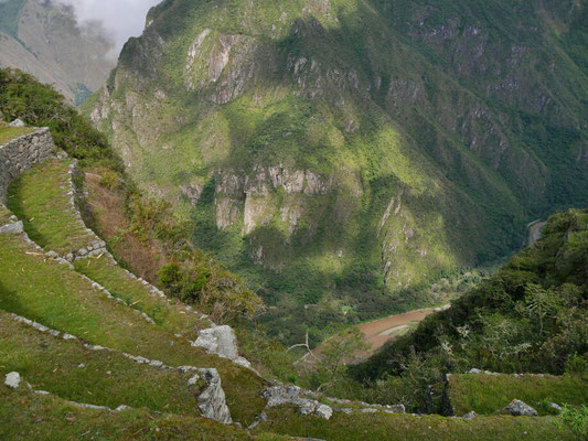 Blick nach links runter auf den Urubamba.