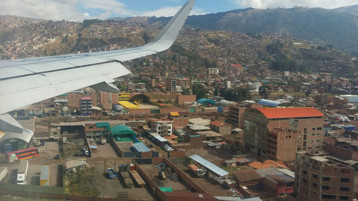 Kurz vor der Landung in Cusco.