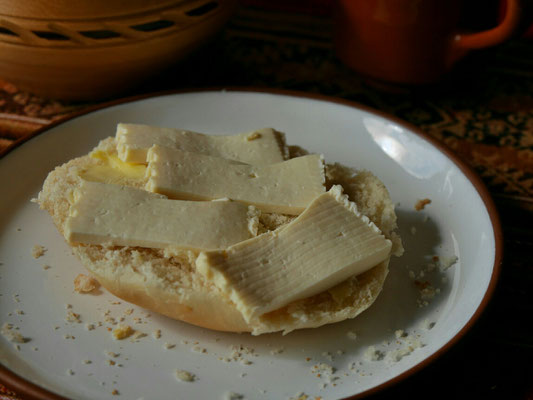 Und der Käse ist selbst hergestellt. Hmmm.