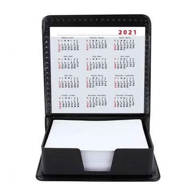 Código HL 6030  PORTA NOTAS BOX NOTES  Incluye 200 hojas de notas y calendario con dos años.  Material:  Plástico.  Tamaño:  9 x 9.4 cm