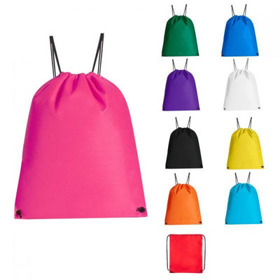 CÓDIGO SIN 219 Bolsa-mochila con tirantes de cordón y cerrado de jareta. Material Non Woven.  Medida 35.5 x 41.5 cm