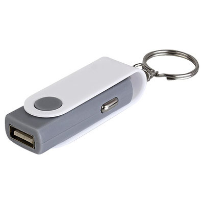 Código CRG 009 -CARGADOR AURE- Cargador para automóvil con entrada USB.  Material: Plástico. Tamaño: 6.5 x 2 cm.