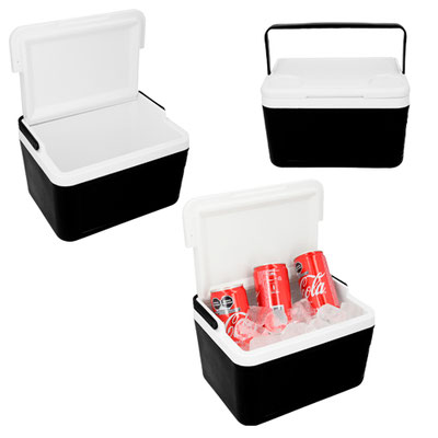 Código LON 030 POLAR Hielera plástica de doble pared con asa superior con capacidad para 6 latas de 355 ml. Material: Plástico Capacidad: 5 lts. Medidas del producto Alto: 16.0 cm. Ancho: 24.5 cm. Fuelle: 19.0 cm.