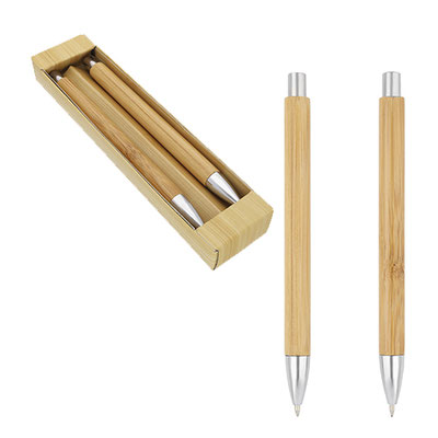Código BM 17020S BANGKOK. Bolígrafo y lápicero de bambú con punta metálica y mecanismo de click. Incluye estuche. Material: Bambú. Medidas del producto Alto: 13.7 cm. Ancho: 1.0 cm.