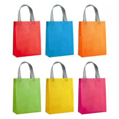 CÓDIGO SIN 147 Bolsa con fuelle y asas. Sellada a calor. Material Non Woven Laminado. Medida 24.5 x 37.5 x 10 cm