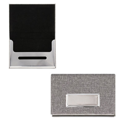 Código O 048 NAVAL Tarjetero de aluminio con acabado textil y placa metálica. Material: Aluminio. Medidas del producto Alto: 6.0 cm. Ancho: 9.5 cm.