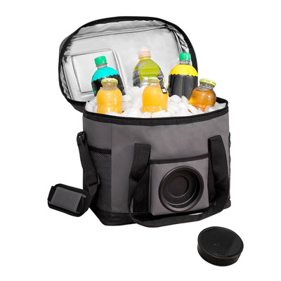 Código  SIN 303  HIELERA CON BOCINA OTTON Hielera con bocina bluetooth desprendible con batería recargable de 2 horas de reproducción de música aproximadamente. Interior plastificado impermeable   Material:   Poliéster  - Tamaño:   35 x 31 x 21 cm