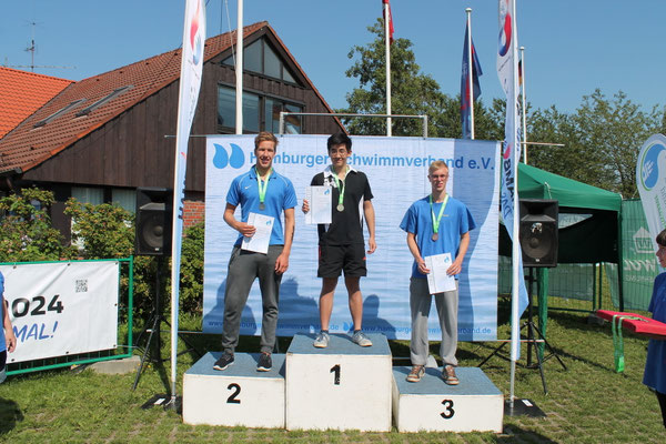 Zhi Yuan siegt in seiner Altersklasse über 2,5km © Alexander Stein