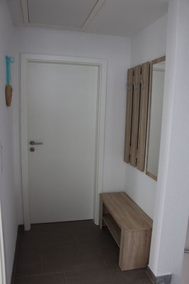 Garderobe, OG