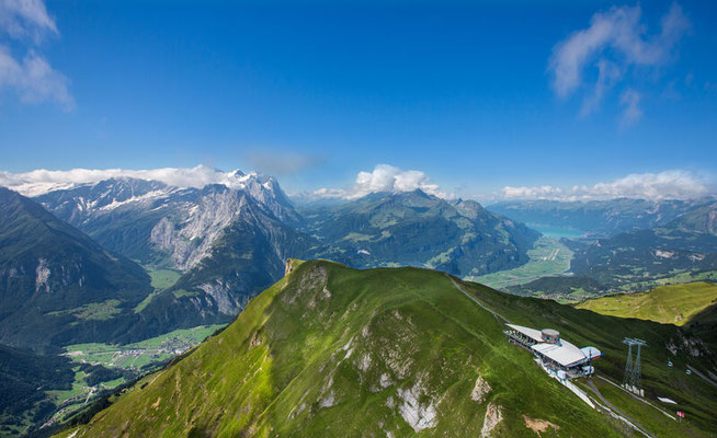 Weiterwanderung auf der Jungfrau Region auf den Sustenpass, Alpentower
