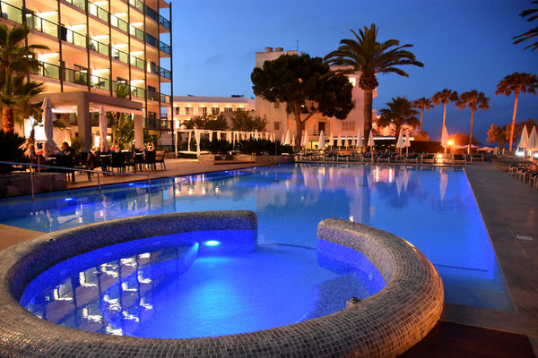 Marins Playa Suites Cala Millor Mallorca 