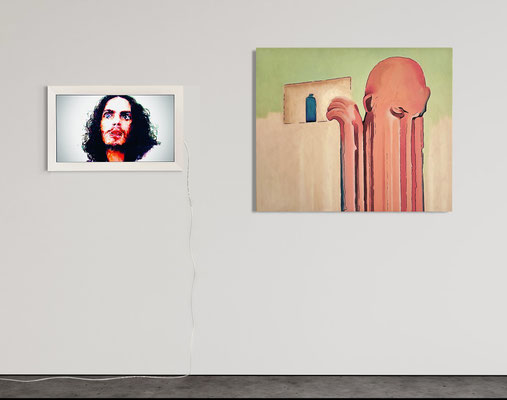 Ausstellungssimulation "absence 102 (Selfie)" mit Videoarbeit "Grosse Augen"