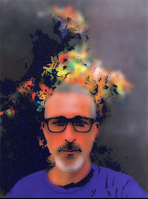 "absence 64 (Selfie)  Latexprint/Öl auf Leinwand 100 cm x 75 cm  2019