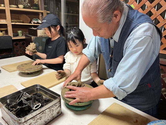 陶芸(店主が丁寧にレクチャーいたします)