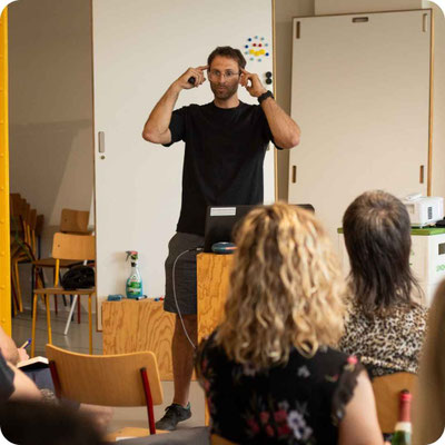 Vortrag über Resilienz und Mentale Gesundheit in der BANI-Welt für moderne Unternehmen und Führungskräfte.