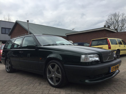 Volvo 850 T-5R Groen