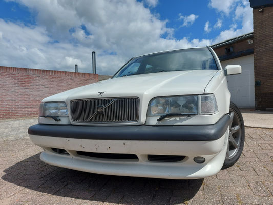 Volvo 850 R wit