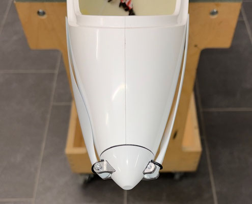 Rumpf, Spinner und Klapp-Propeller "Montiert"