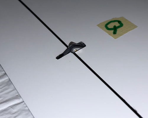 Tragflächen, Querruder-Servo mit LDS-Halterung und Anlenkung "Montiert"