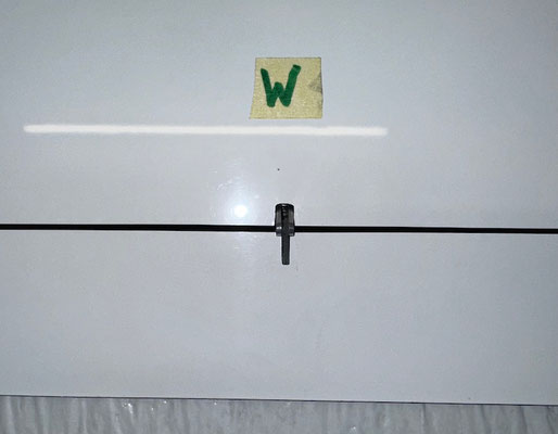 Tragflächen, Wölb-/Bremsklappen-Servo mit LDS-Halter und Anlenkung "Montiert"