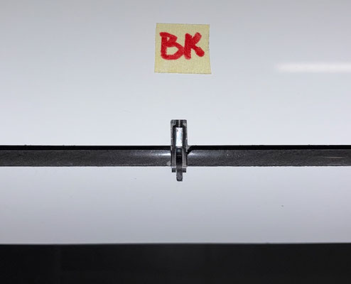 Tragflächen, Bremsklappen-Servo mit LDS-Pro-Halter und Anlenkung "Montiert"