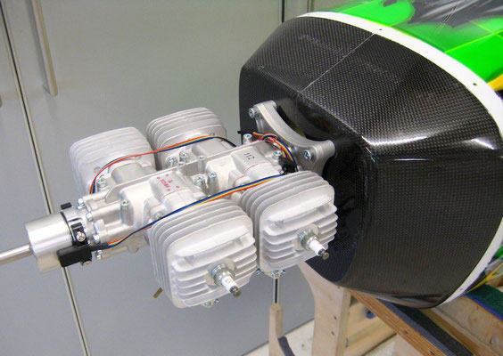 3W-112iB4, 4 Zylinder Boxermotor "Montiert"