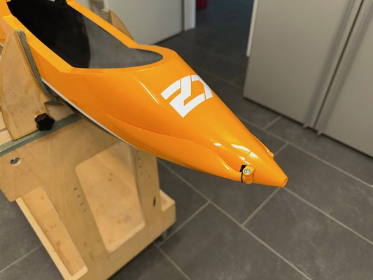Rumpf, Antrieb mit PS-Spinner und Klapp-Propeller "Montiert"