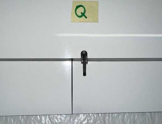 Tragflächen, Querruder-Servo mit LDS-Anlenkung "Montiert"