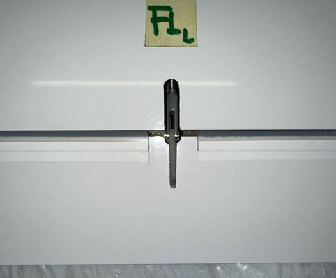 Tragflächen, Flap-/Bremsklappen-Servo (Links) mit Halter und Anlenkung "Montiert"