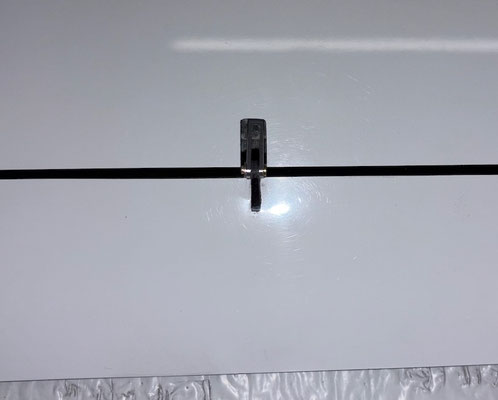 Tragflächen, Wölb-/Bremsklappen-Servo mit Halter und Anlenkung "Montiert"