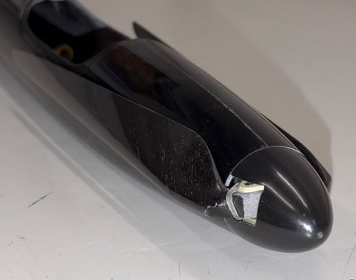Rumpf, Antrieb mit Spinner sowie Klapp-Propeller "Montiert"